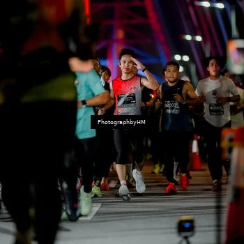 Runner Photo 6206453