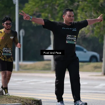 Runner Photo 6206458