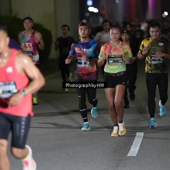 Runner Photo 6206536