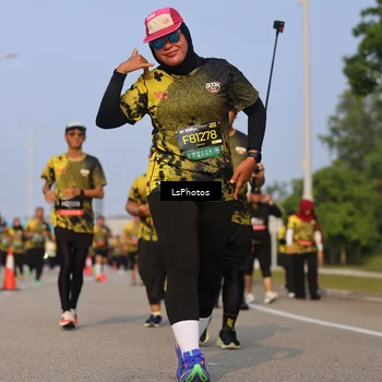 Runner Photo 6206544