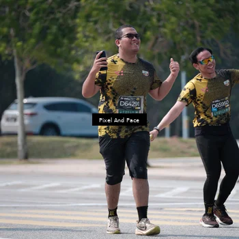 Runner Photo 6206552