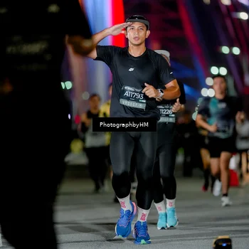 Runner Photo 6206579