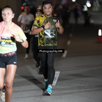 Runner Photo 6206630
