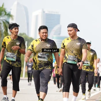 Runner Photo 6206699