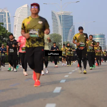 Runner Photo 6206810