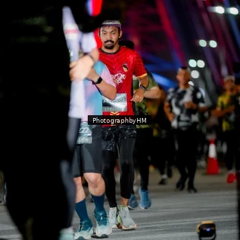 Runner Photo 6206849