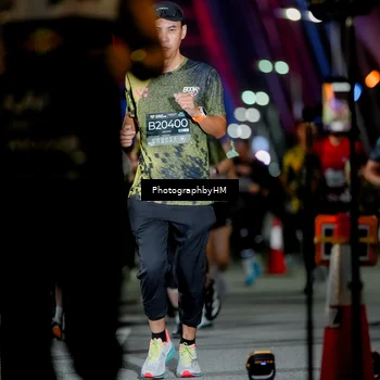 Runner Photo 6206875