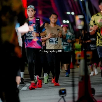 Runner Photo 6206913