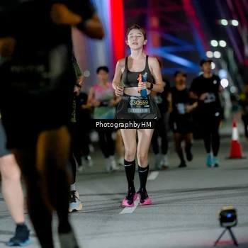 Runner Photo 6206946