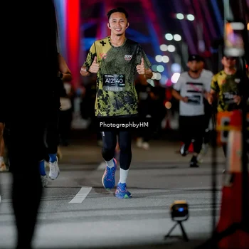 Runner Photo 6206974