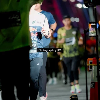 Runner Photo 6207027