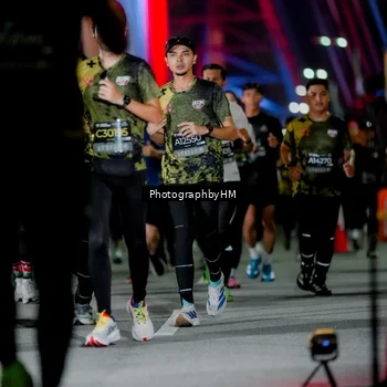 Runner Photo 6207033