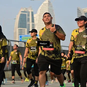 Runner Photo 6207041