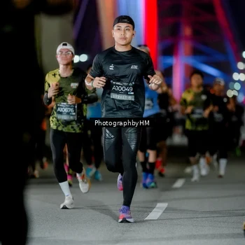 Runner Photo 6207045