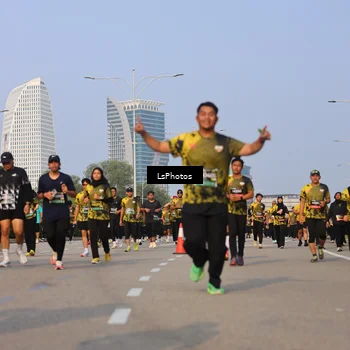 Runner Photo 6207054