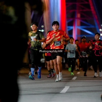 Runner Photo 6207063