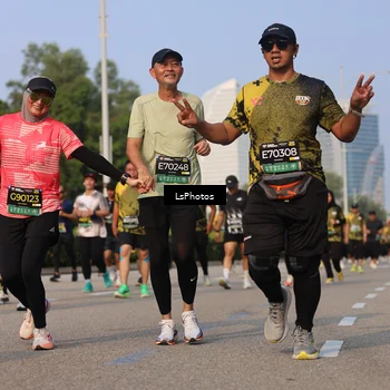 Runner Photo 6207082