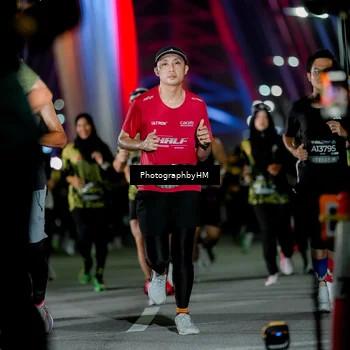Runner Photo 6207094