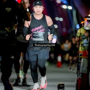 Runner Photo 6207124
