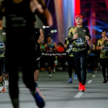 Runner Photo 6207131