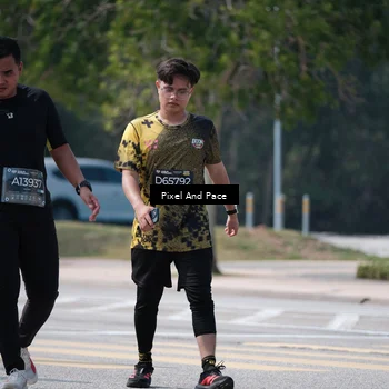 Runner Photo 6207190
