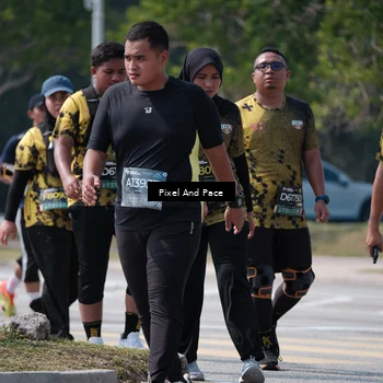 Runner Photo 6207230