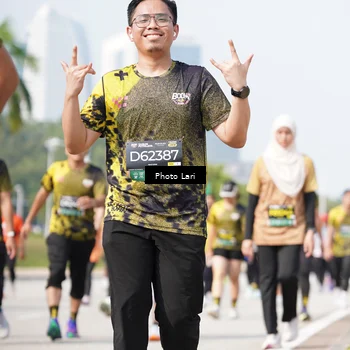 Runner Photo 6207246