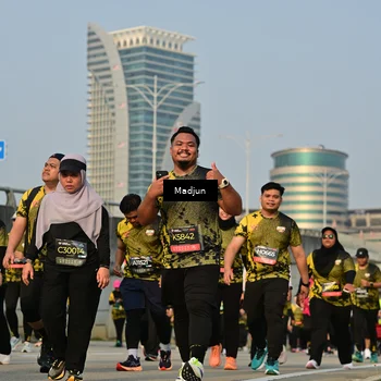 Runner Photo 6207296