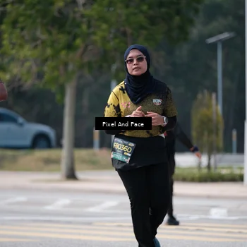 Runner Photo 6207298