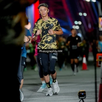 Runner Photo 6207321