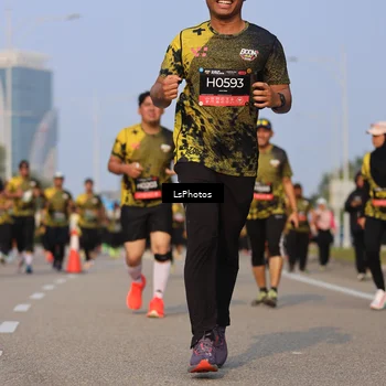Runner Photo 6207338