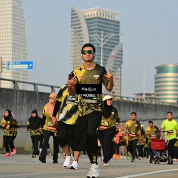 Runner Photo 6207383