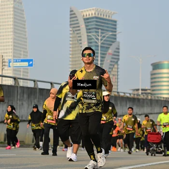 Runner Photo 6207384