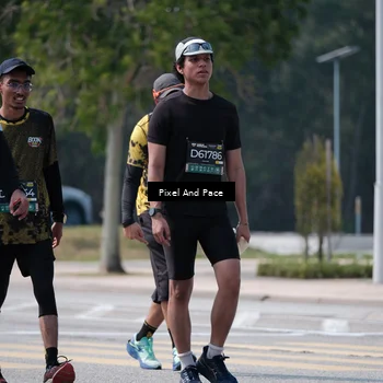 Runner Photo 6207393