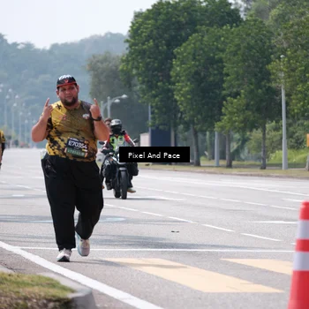 Runner Photo 6207395