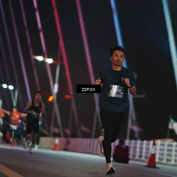Runner Photo 6207404