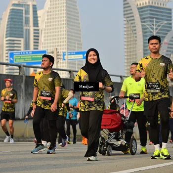 Runner Photo 6207453