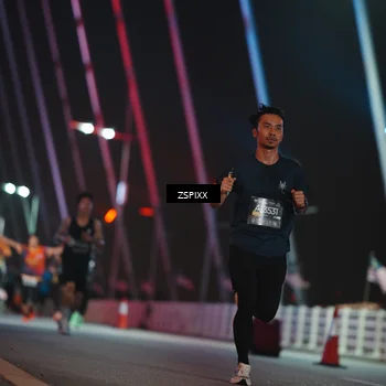 Runner Photo 6207456