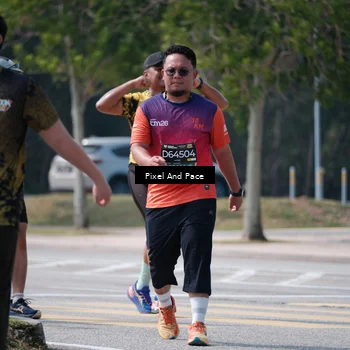 Runner Photo 6207475