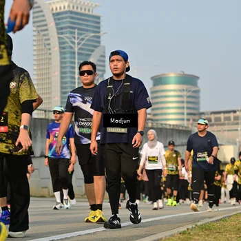 Runner Photo 6207489