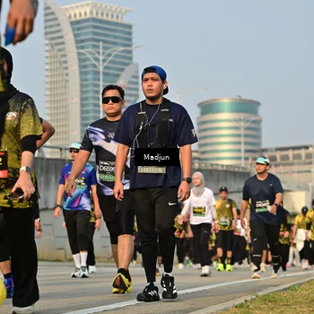 Runner Photo 6207493
