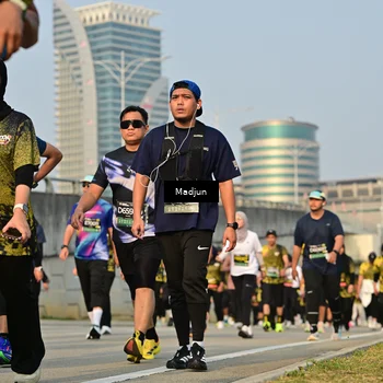 Runner Photo 6207500