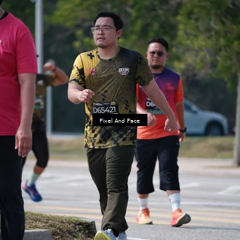 Runner Photo 6207523