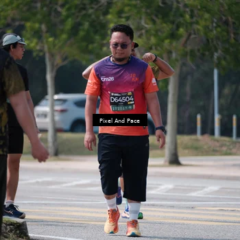 Runner Photo 6207591