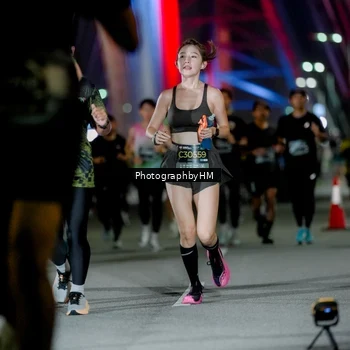 Runner Photo 6207593