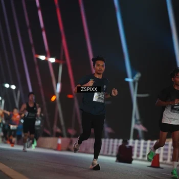 Runner Photo 6207646