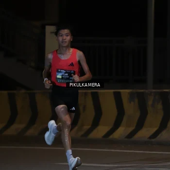 Runner Photo 6207666