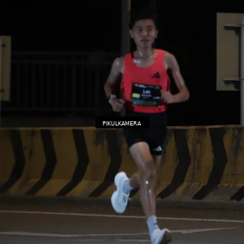 Runner Photo 6207697