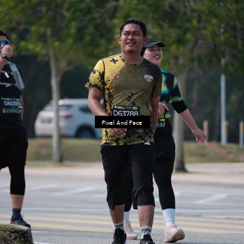 Runner Photo 6207703