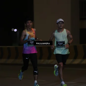 Runner Photo 6207709